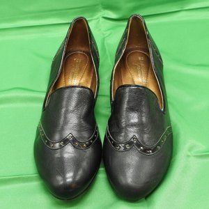 Naturalizer N5 comfort  Black Woman's Flat Size 8 M